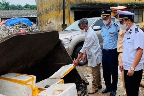 Buộc tiêu hủy trên 300kg sản phẩm động vật không đảm bảo ATTP