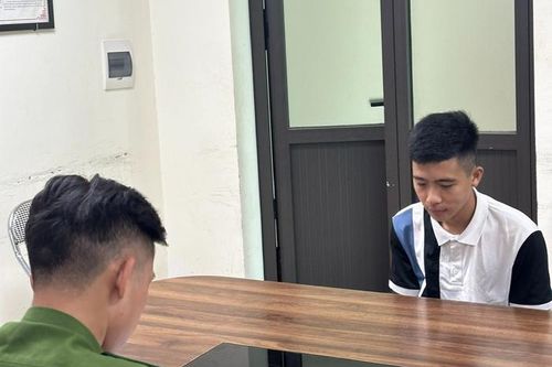 Hà Nội: Bắt giữ đối tượng đập phá hàng loạt kính ô tô ở khu đô thị