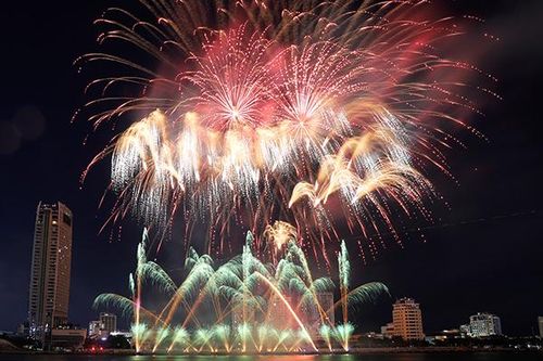 Đêm thi thứ ba của DIFF 2024: Pháo hoa của Đức, Ba Lan gây ấn tượng và tiếc nuối
