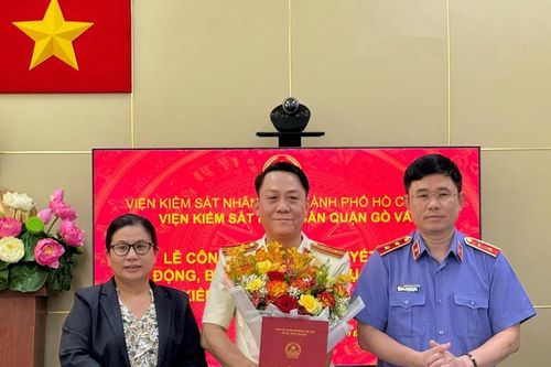 Đồng chí Trần Minh Ngọc giữ chức Viện trưởng VKSND quận Gò Vấp