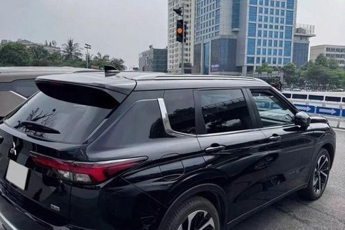 Mitsubishi Outlander 2025 xuất hiện tại Việt Nam, ngày ra mắt không còn xa