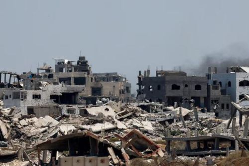 Israel bắn phá miền Bắc và miền Nam Gaza, tham chiến với Hamas tại Rafah