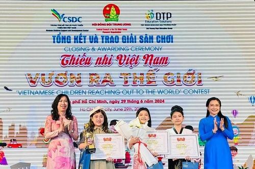 Sôi nổi vòng chung kết cuộc thi Thiếu nhi Việt Nam - Vươn ra thế giới
