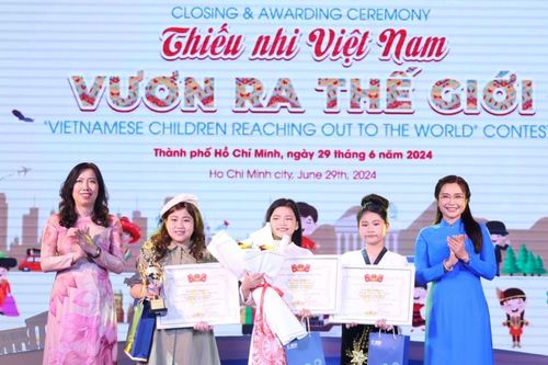 TP Hồ Chí Minh: Trao giải cuộc thi 'Thiếu nhi Việt Nam – Vươn ra Thế giới'