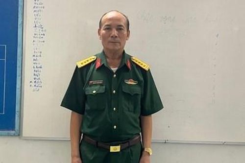 Tạm giữ đối tượng giả danh Đại tá tình báo Quân đội