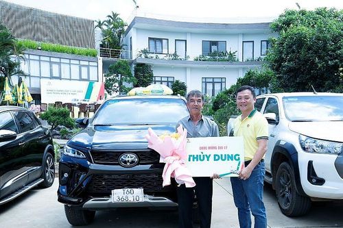 PVCFC trao hàng chục xe ô tô cho khách hàng