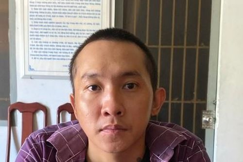Nghi phạm đâm gục người đàn ông vì mâu thuẫn va quẹt giao thông ra đầu thú