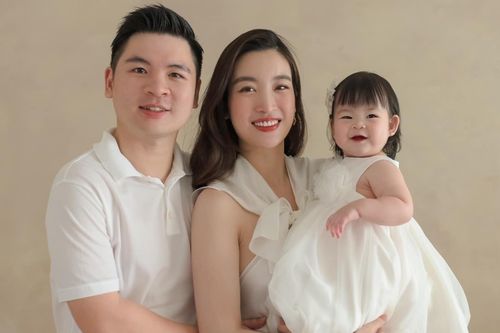 Đỗ Mỹ Linh công khai ảnh con gái