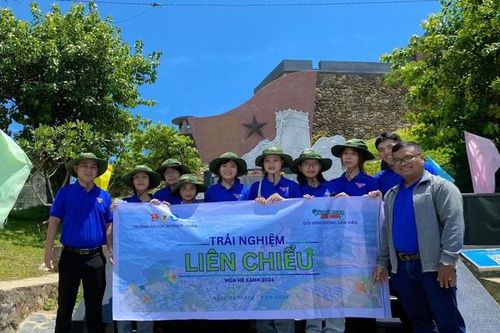 Đội hình hướng dẫn viên trải nghiệm Liên Chiểu