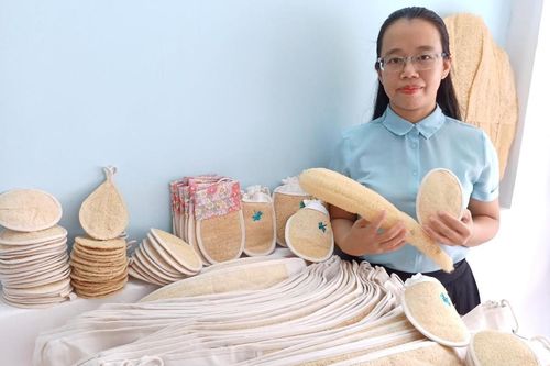 Cô gái khởi nghiệp từ xơ mướp