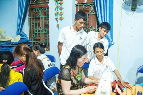 Đẩy mạnh đào tạo nghề nông thôn