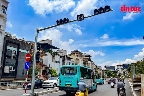 Toàn tuyến mở rộng đường Âu Cơ-Nghi Tàm sắp về đích