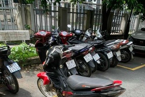 Tìm chủ xe máy có liên quan trong vụ án giết người