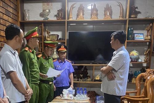 Phó Chủ tịch UBND huyện Hướng Hóa bị khởi tố