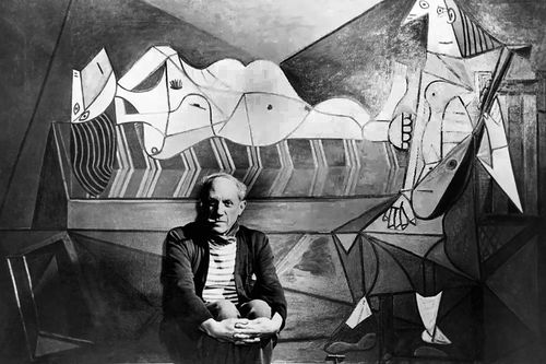 Thưởng ngoạn hàng ngàn tác phẩm của Picasso