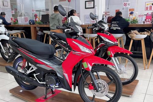 Giá xe Wave RSX FI 2024 mới ra mắt giảm giá cực mạnh