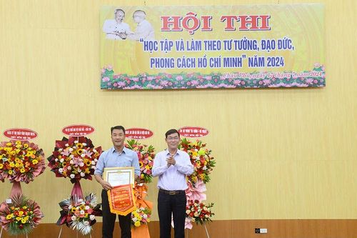 Đảng ủy xã Bình Long hạng nhất Hội thi học tập Bác tại huyện Châu Phú