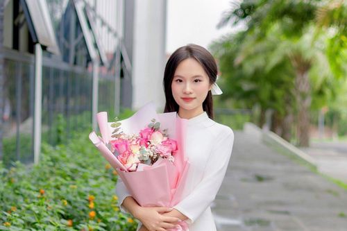 Nữ thủ khoa khối D01: Cân bằng giữa học và chơi để giảm áp lực