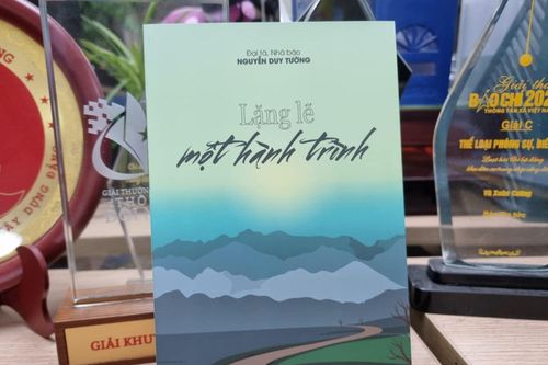 'Lặng lẽ một hành trình' – cuốn sách về một người lính Trường Sơn