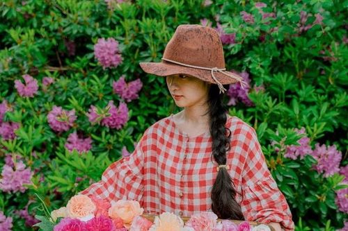 Nét cuốn hút của nữ Youtuber sở hữu kênh hơn 2 triệu theo dõi