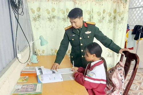 Gắn kết tình quân - dân