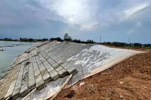 Thanh Hóa: Việc triển khai thực hiện các mỏ đất đắp đê theo quy hoạch gặp nhiều khó khăn