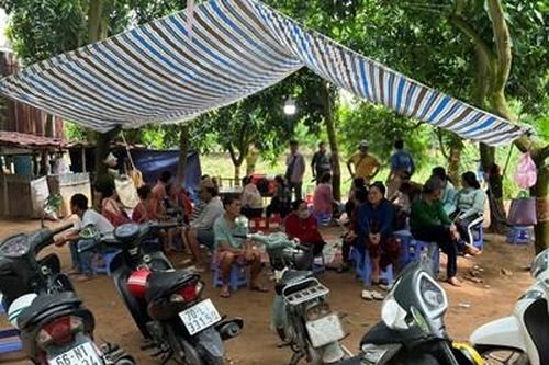 Khởi tố 20 đối tượng tham gia đánh bạc tại Cồn Én
