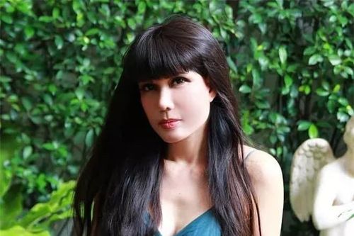 Nữ ca sĩ 2 lần lấy chồng đại gia: Tay trắng ra đi ở cuộc hôn nhân đầu, lần thứ hai kết hôn mới bất ngờ