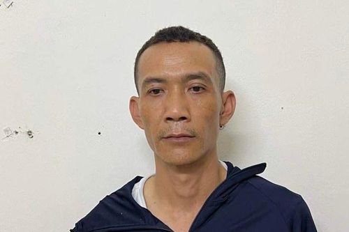 Bảo vệ câu kết với nhân viên ngành điện trộm cắp tài sản