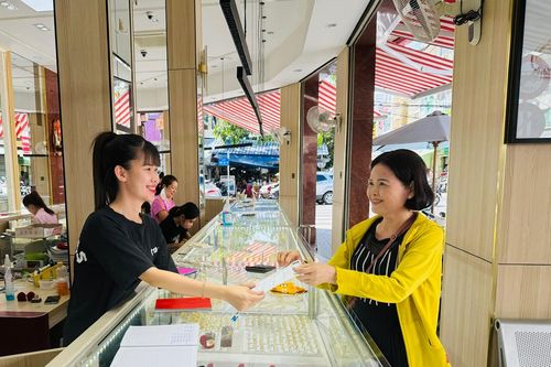 Chi cục Thuế TP. Nha Trang: Tăng cường quản lý hóa đơn trong kinh doanh vàng