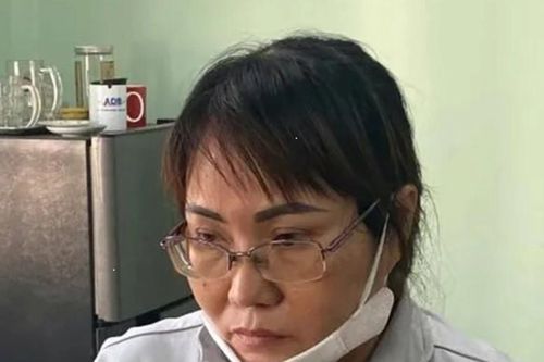 Giám đốc công ty đi nước ngoài, nữ kế toán trưởng ở nhà chiếm đoạt 4 tỷ đồng