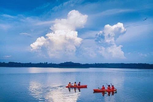 Trải nghiệm du lịch sinh thái tại hồ Suối Hai