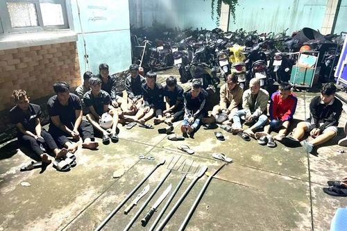 Diễn biến bất ngờ vụ phân xác chiều 29 Tết; Chân dung hội 'Kiến lửa 6789' vừa bị bắt
