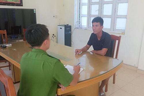 Công an Cô Tô khởi tố đối tượng đấm 'gãy mũi' người khác do mâu thuẫn