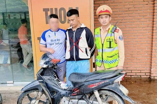 Ngựa quen đường cũ