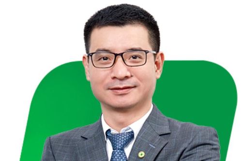 Sau thành viên HĐQT, Phó Tổng giám đốc Ngân hàng OCB xin từ nhiệm