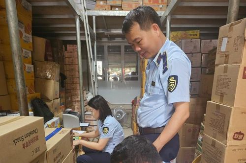 Quản lý thị trường Hà Nội: Phát hiện và thu giữ số lượng lớn bánh trung thu không rõ nguồn gốc