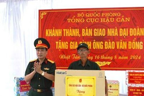 Tổng cục Hậu cần khánh thành, bàn giao 'Nhà Đại đoàn kết'