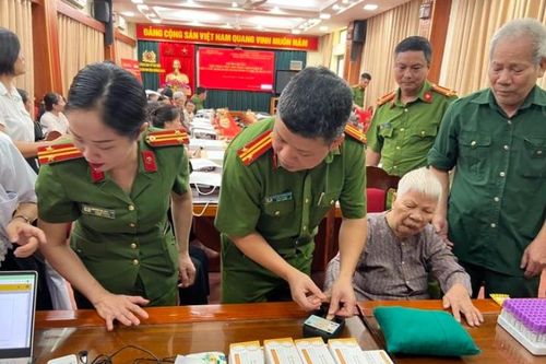 Hà Nội triển khai thu nhận mẫu ADN cho thân nhân của liệt sĩ chưa xác định được danh tính