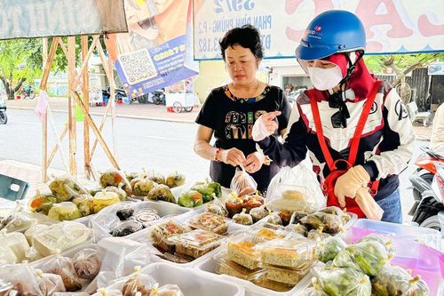 Mùa vu lan và an toàn thực phẩm