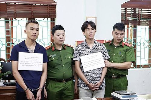 Lai Châu: Bắt 2 anh em vận chuyển 9 bánh heroin nhận 100 triệu