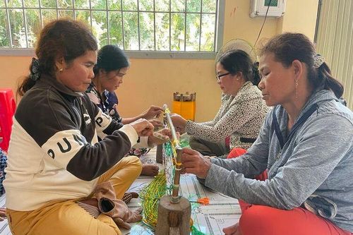 Giảm nghèo vùng đồng bào dân tộc thiểu số ở Óc Eo