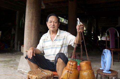 Ghế mây dân tộc Thái trắng Mường Lay