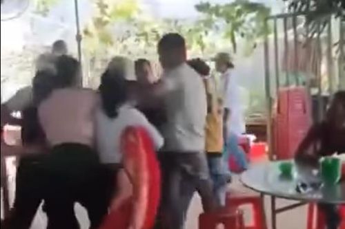 Xôn xao vụ tranh chấp thi thể tại Đắk Lắk