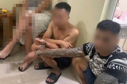 Bắt nhóm đối tượng cho trẻ 14 tuổi dùng trái phép chất ma túy