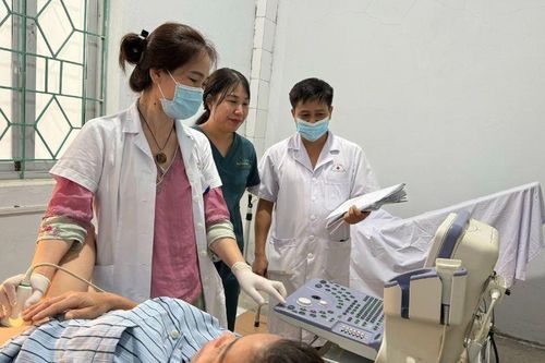 Người bệnh tại các địa phương hưởng lợi nhờ chuyển giao kỹ thuật tuyến trên về tuyến dưới