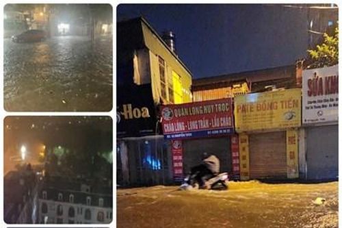 Hà Nội: Mưa lớn tối 22-8, nhiều khu vực bị ngập úng cục bộ