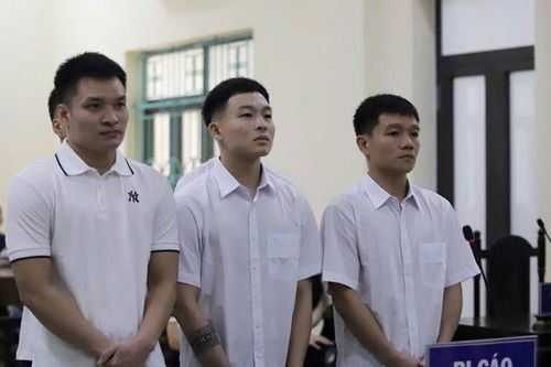 Nhóm cầu thủ tổ chức sử dụng ma túy nhận án tù