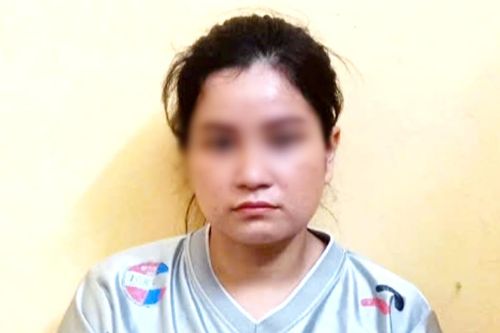 Bắt quả tang 'chân dài' đang giao 'cái chết trắng'