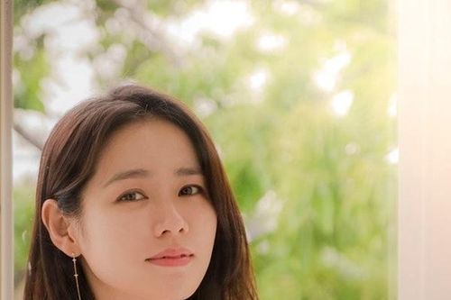 Mặt nạ từ loại cây dễ kiếm giúp mỹ nhân 'Hạ cánh nơi anh' có da đẹp như gái đôi mươi